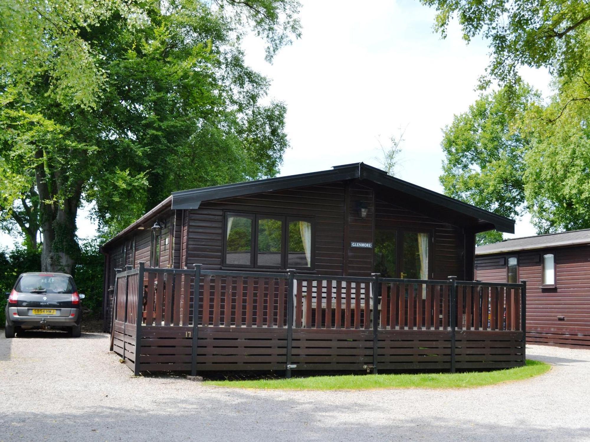 Glenmore Lodge Keswick  Ngoại thất bức ảnh